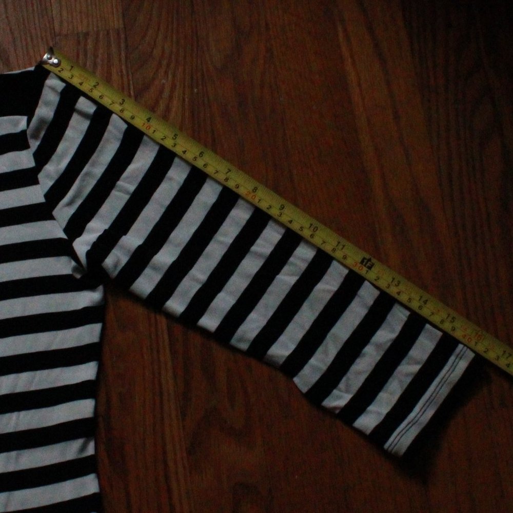 BCBGMaxAzria Striped Top - Picture 6 of 7